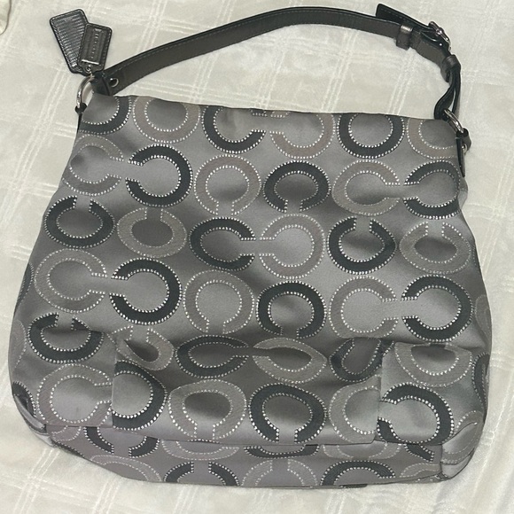 Coach Grey Monogram Madison Isabelle Op Art Signature Bag w/FREE Wallet - Picture 3 of 11